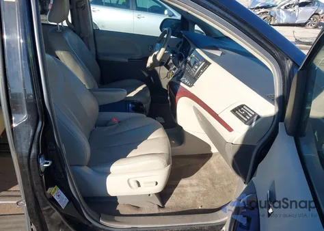 2012 Toyota Sienna Xle V6 8 Passenger из США, поврежденный, VIN 5TDYK3DC9CS182673